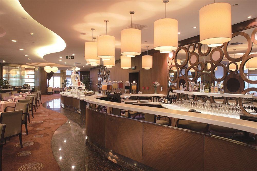 World Trade Hotel Taiyuan Restaurant photo