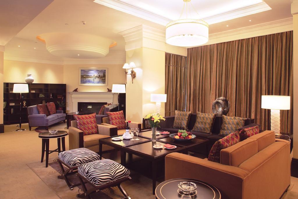 World Trade Hotel Taiyuan Exterior photo