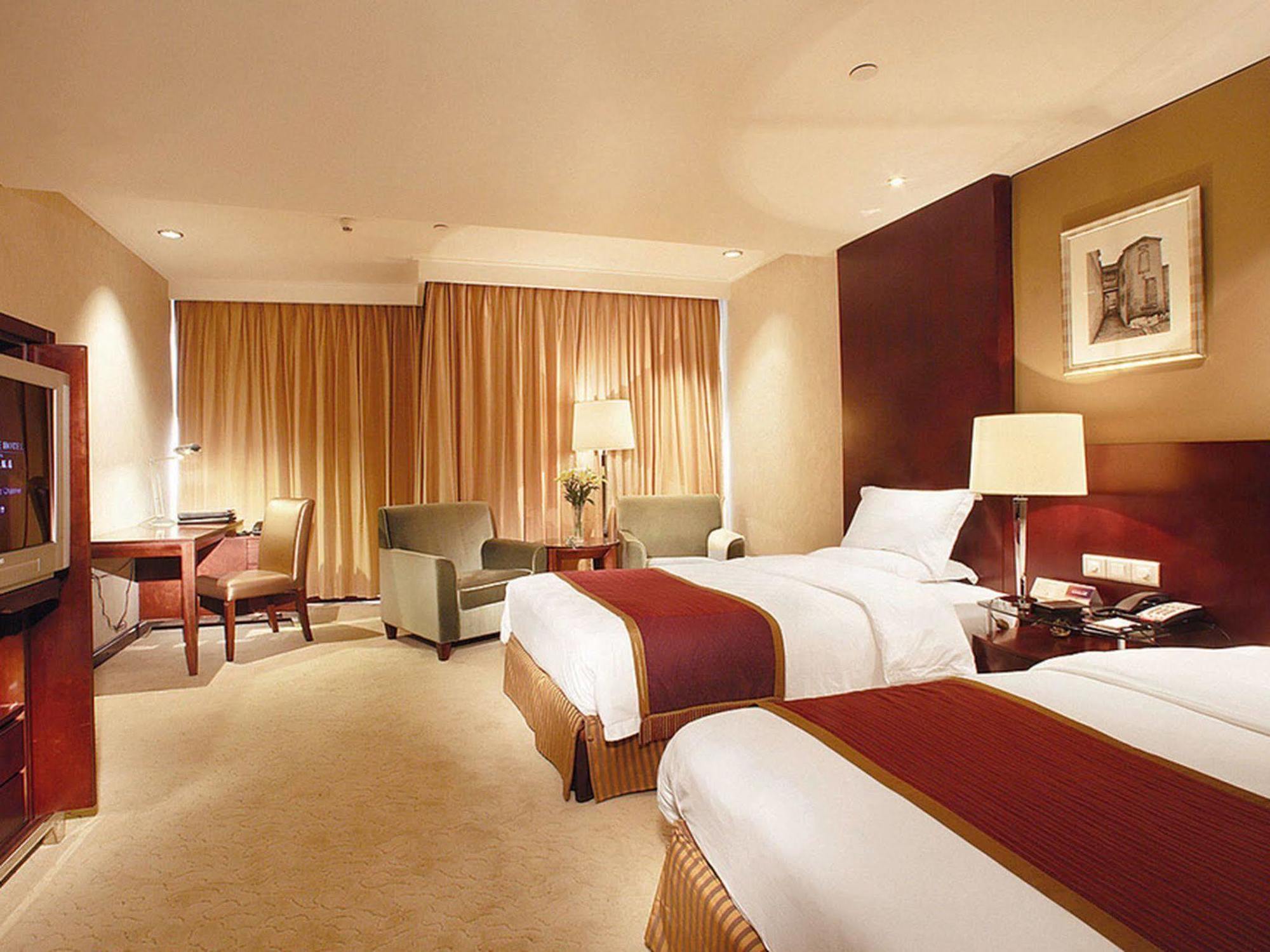 World Trade Hotel Taiyuan Exterior photo